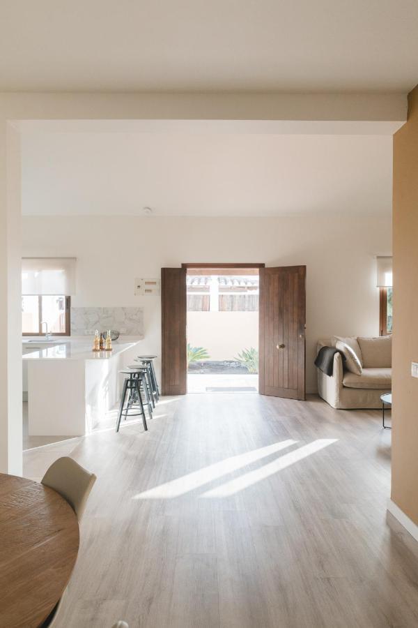Moderne Villa Met Verwarmd Zwembad In Corralejo Zewnętrze zdjęcie