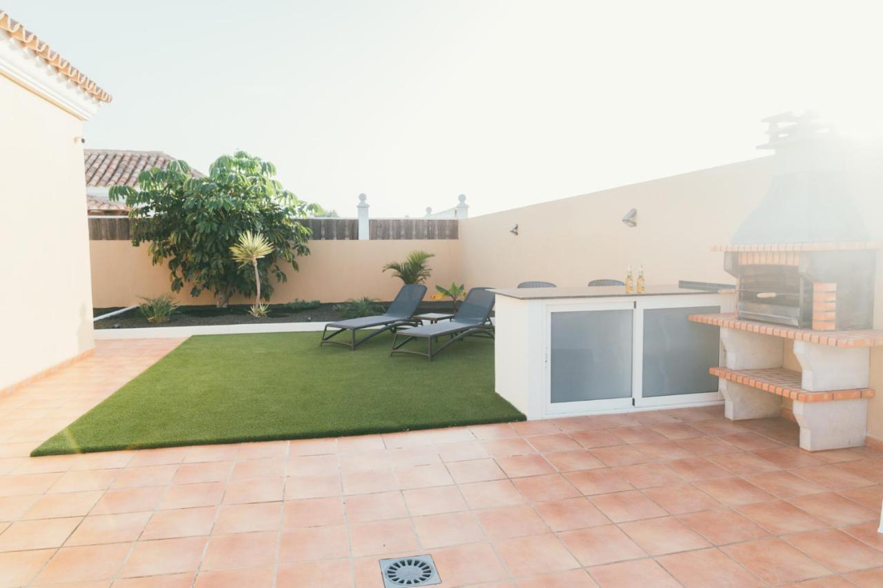 Moderne Villa Met Verwarmd Zwembad In Corralejo Zewnętrze zdjęcie